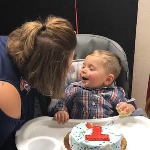 Meet your Posher, Anabela